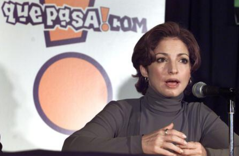 Gloria Estefan with Quepasa